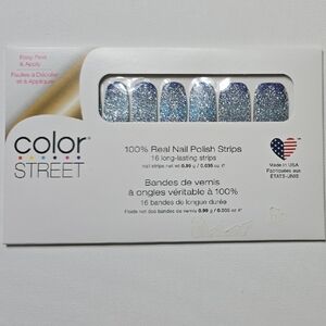 Color Street Sparkling Blue Nail Strips
